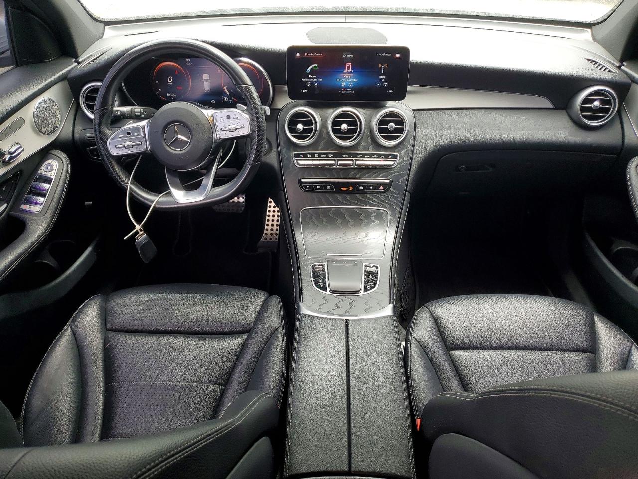 2020 Mercedes-benz Glc 300 Silver vin: W1N0G8DB8LF785237