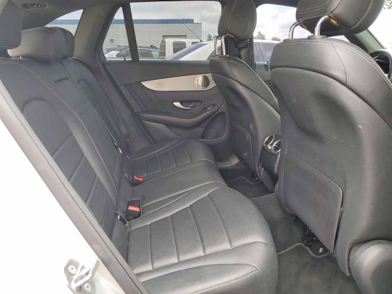 2020 Mercedes-benz Glc 300 Silver vin: W1N0G8DB8LF785237