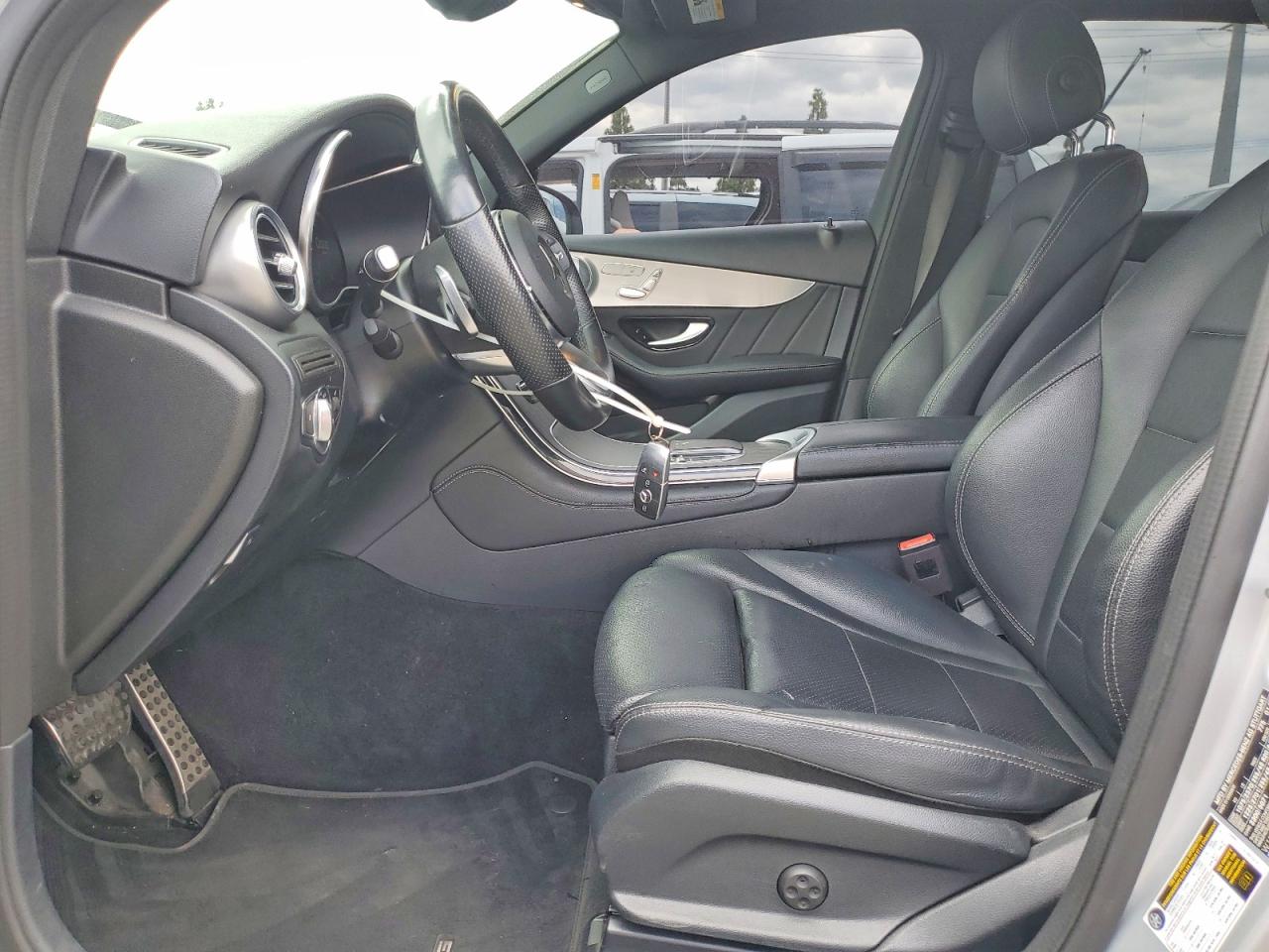 2020 Mercedes-benz Glc 300 Silver vin: W1N0G8DB8LF785237