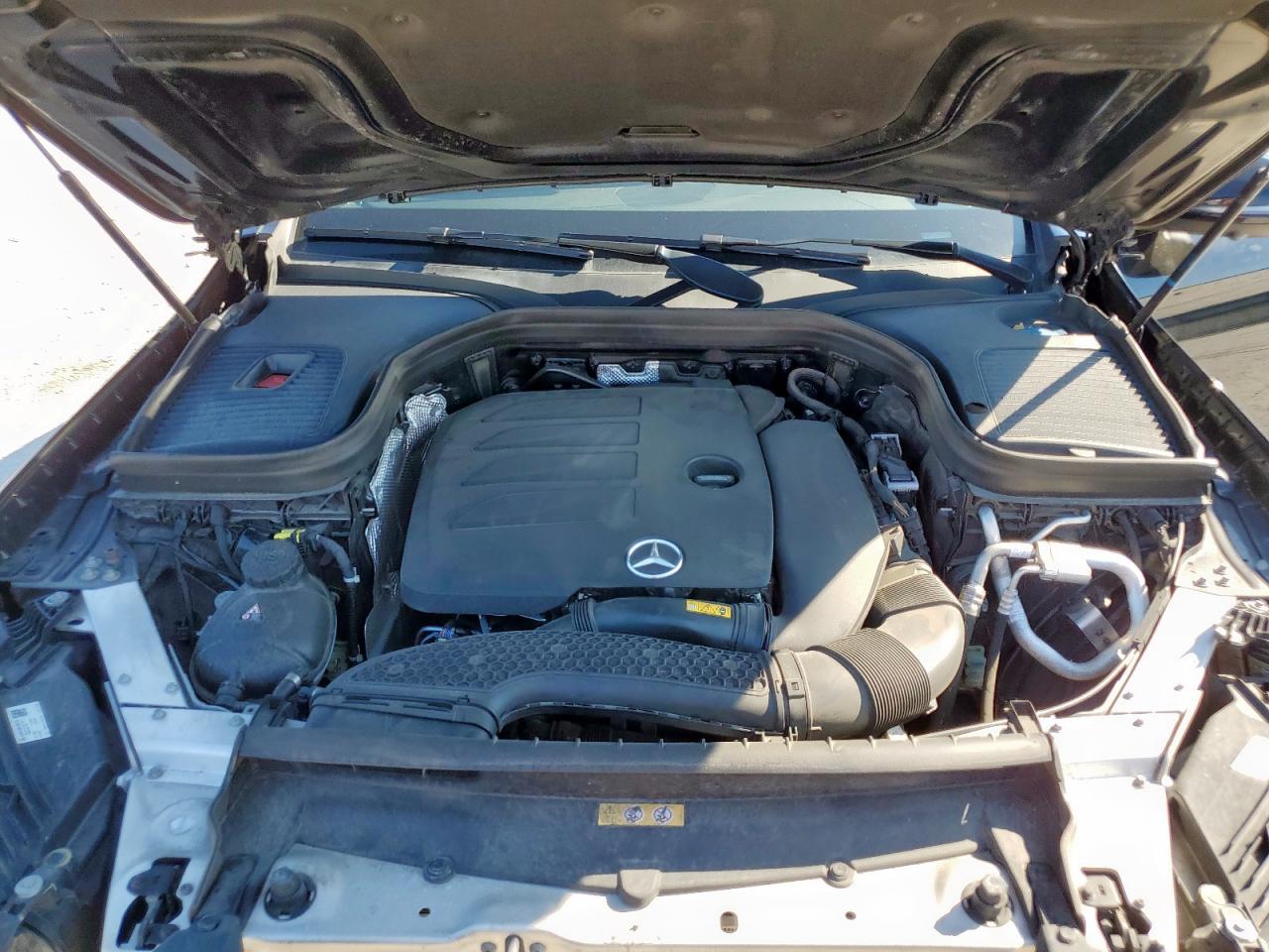 2022 Mercedes-benz Glc 300 Черный vin: W1N0G8DB9NV394333