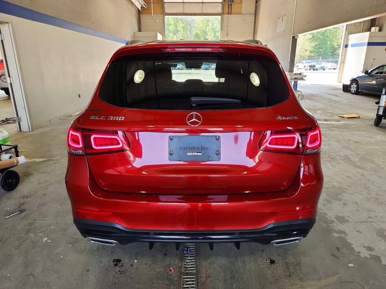 2020 Mercedes-benz Glc 300 4matic Burgundy vin: W1N0G8EB1LF822076