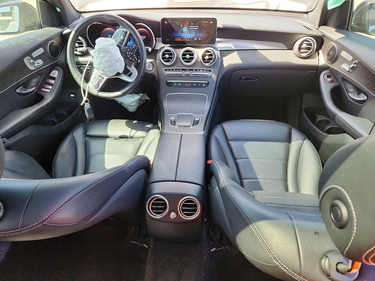 2020 Mercedes-benz Glc 300 4matic Черный vin: W1N0G8EB3LF816330