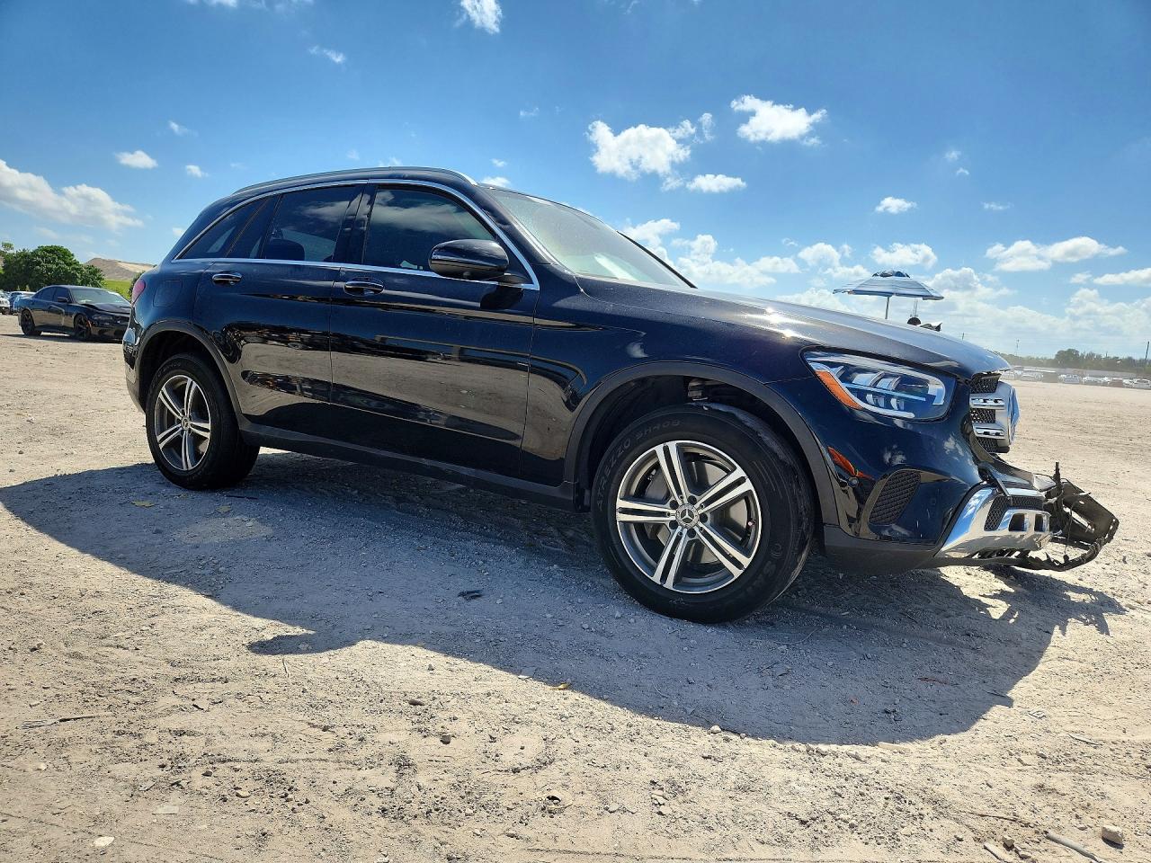 2020 Mercedes-benz Glc 300 4matic Черный vin: W1N0G8EB3LF816330