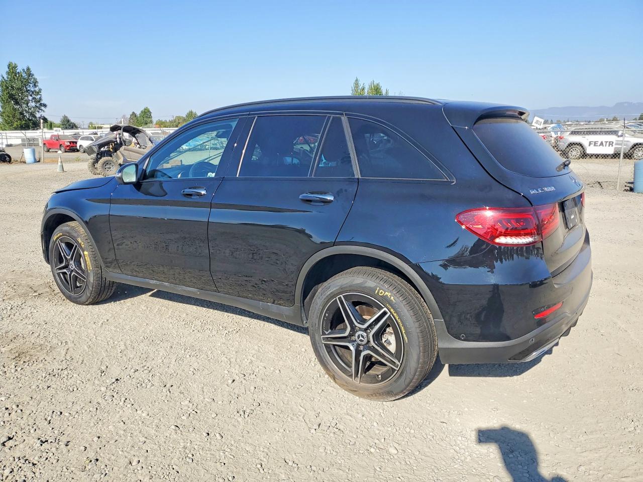 2022 Mercedes-benz Glc 300 4matic Черный vin: W1N0G8EB5NV388091