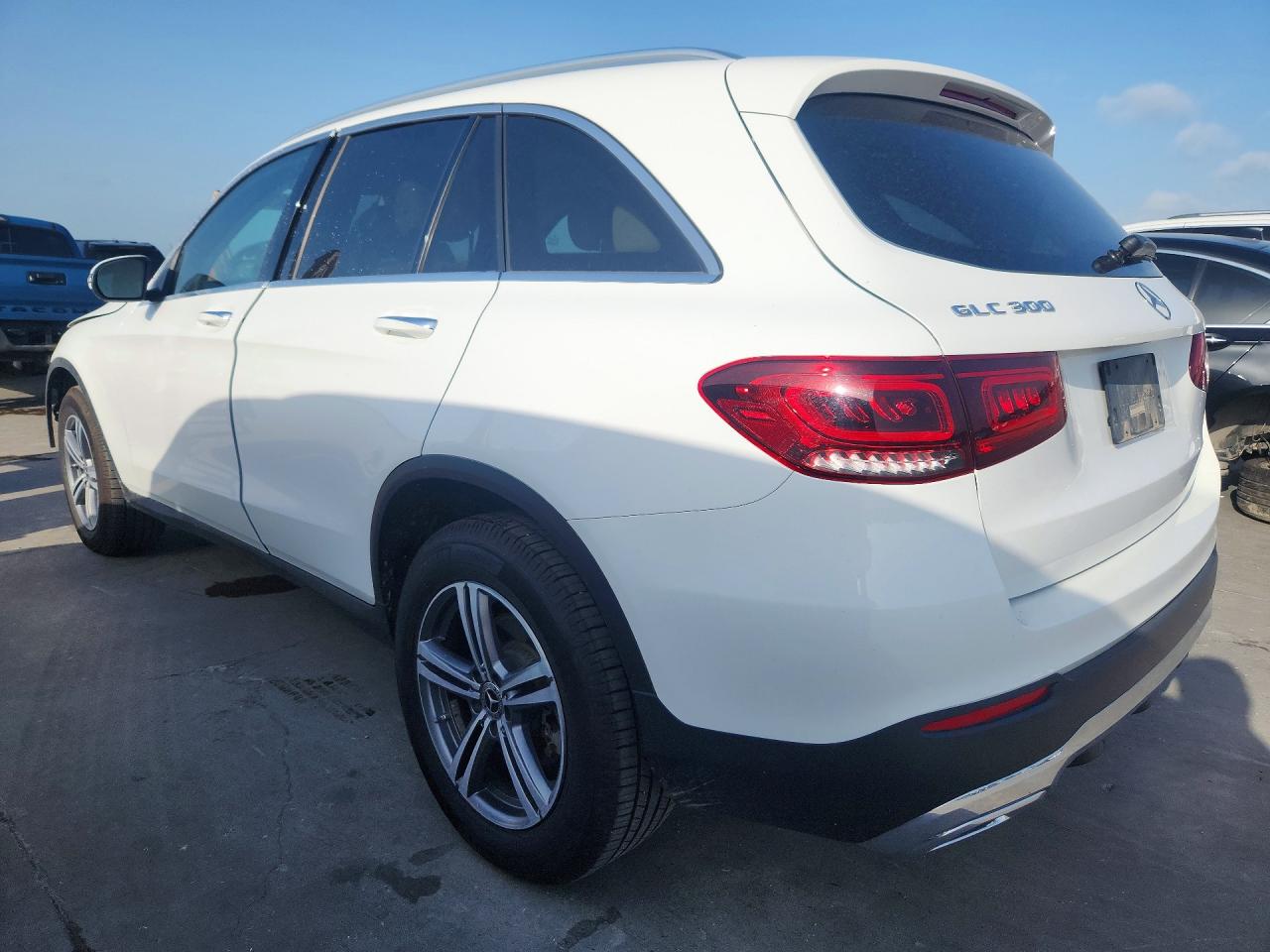 2020 Mercedes-benz Glc 300 4matic White vin: W1N0G8EB7LF810711