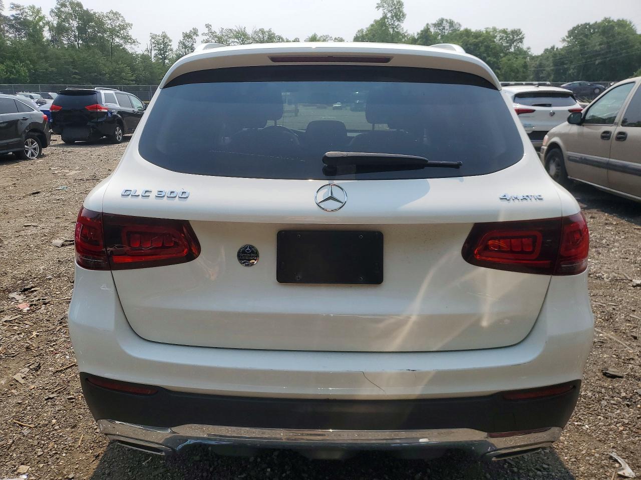 2021 Mercedes-benz Glc 300 4matic White vin: W1N0G8EB8MF986703