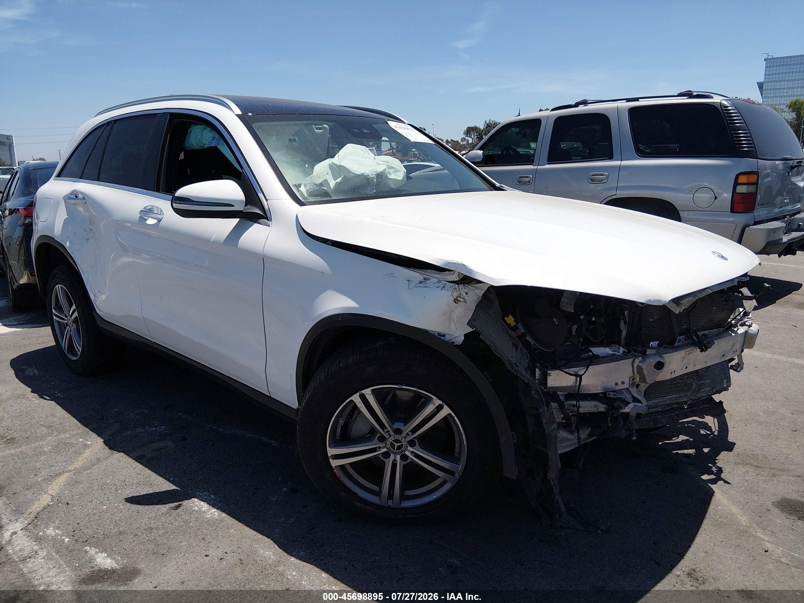 2022 Mercedes-benz Glc 300 4matic Suv White vin: W1N0G8EBXNG032532