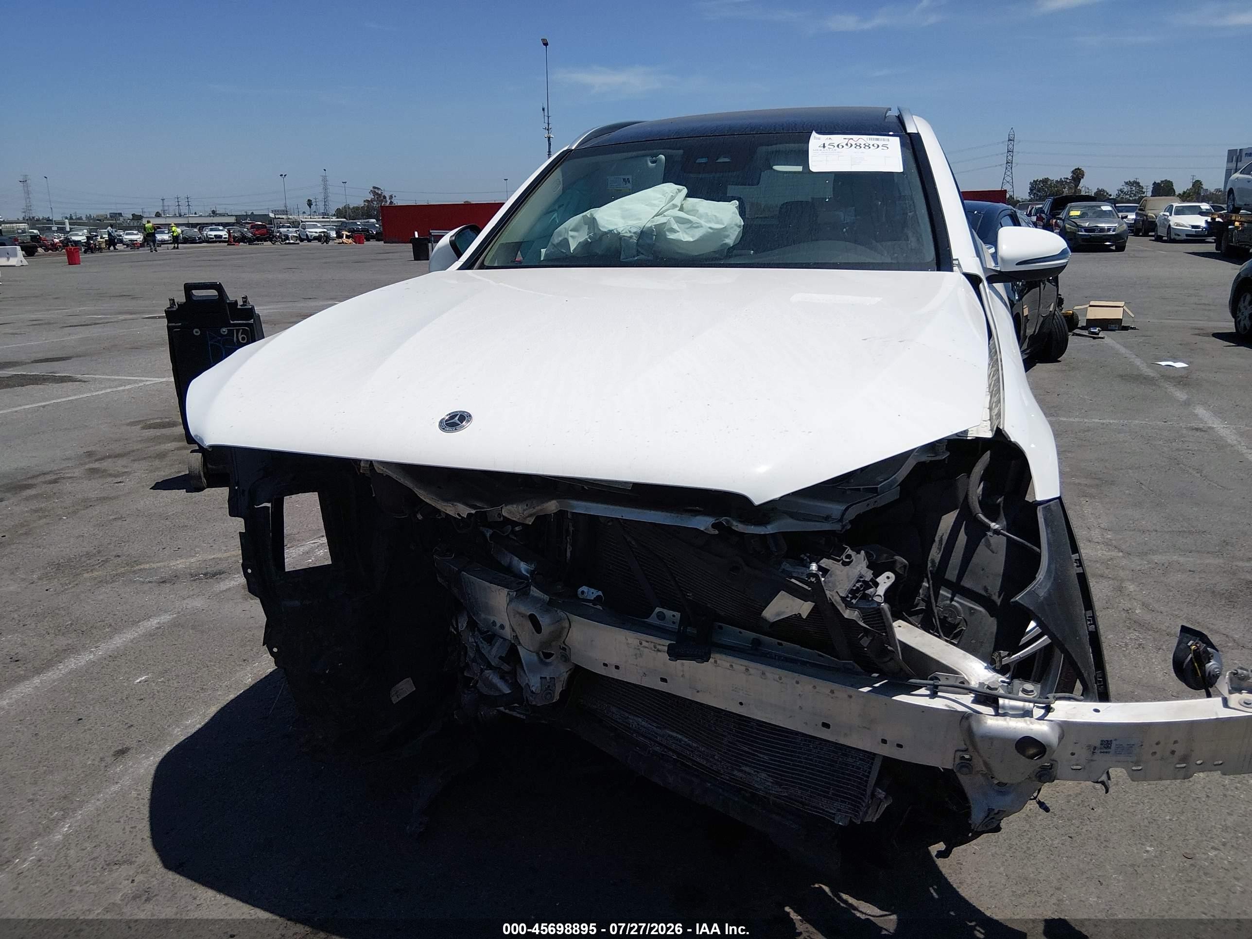 2022 Mercedes-benz Glc 300 4matic Suv White vin: W1N0G8EBXNG032532