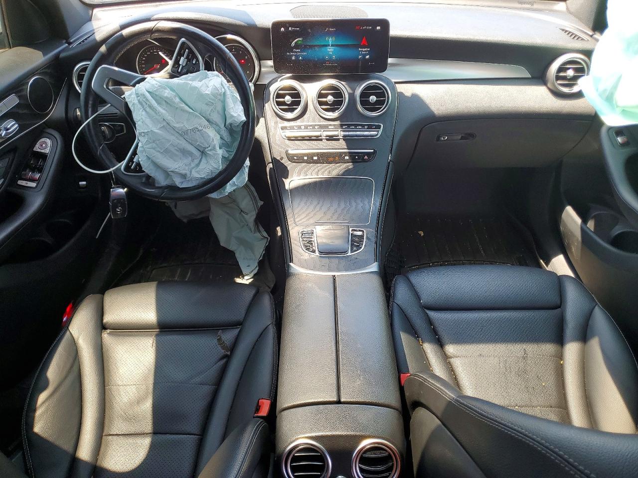 2020 Mercedes-benz Glc Coupe 300 4matic White vin: W1N0J8EB5LF812216