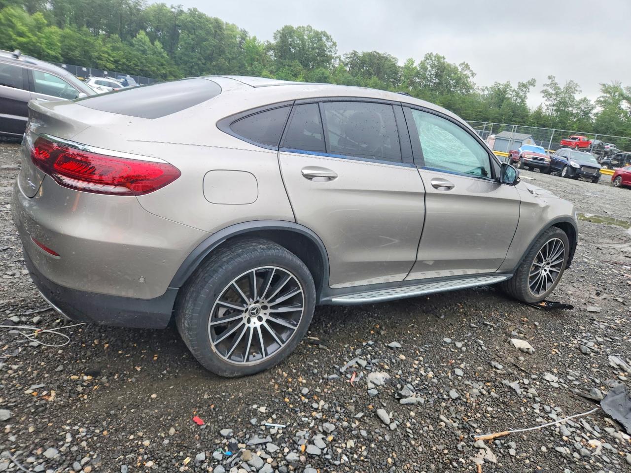 2022 Mercedes-benz Glc Coupe 300 4matic Silver vin: W1N0J8EB7NG034949