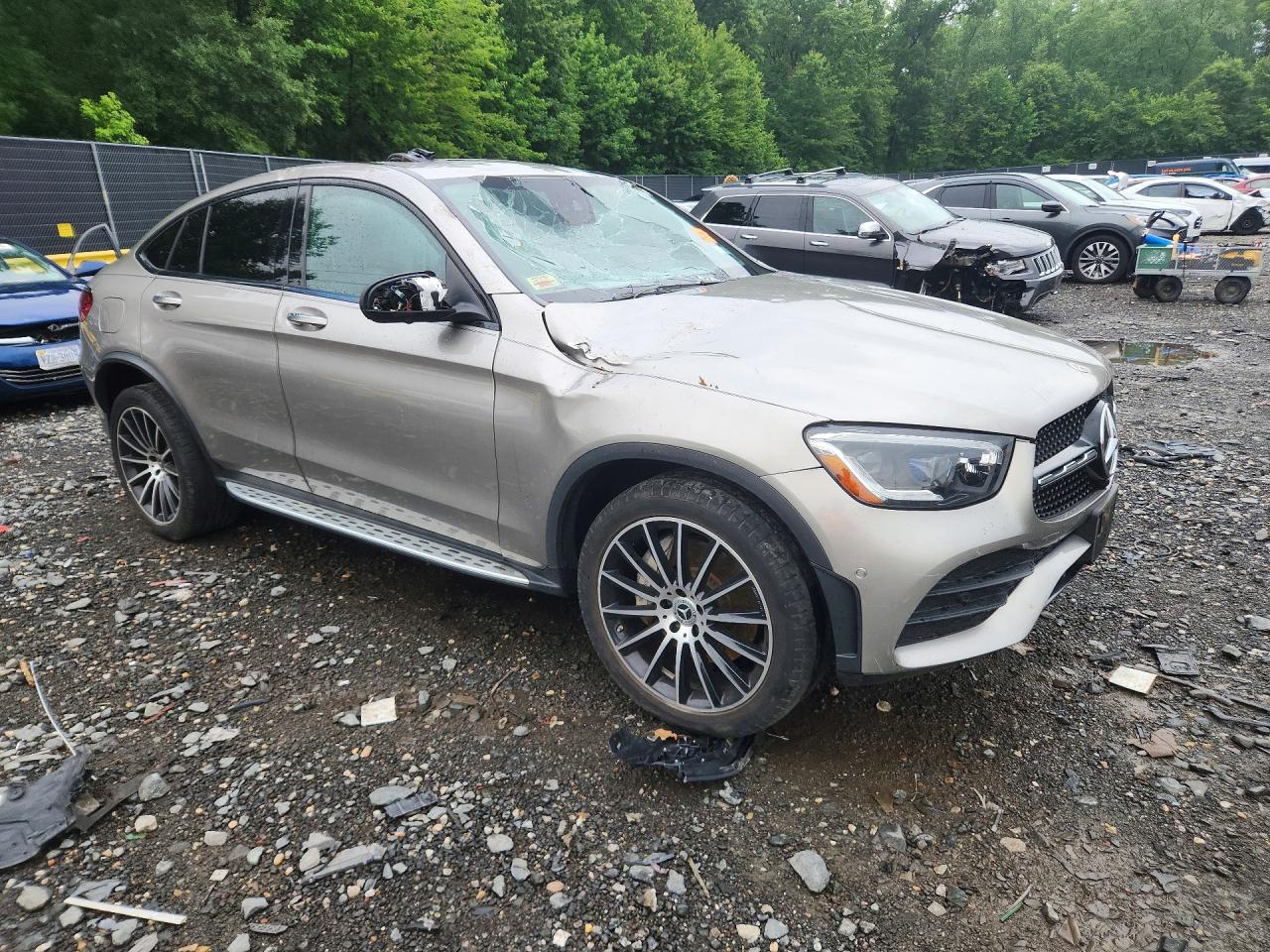 2022 Mercedes-benz Glc Coupe 300 4matic Silver vin: W1N0J8EB7NG034949