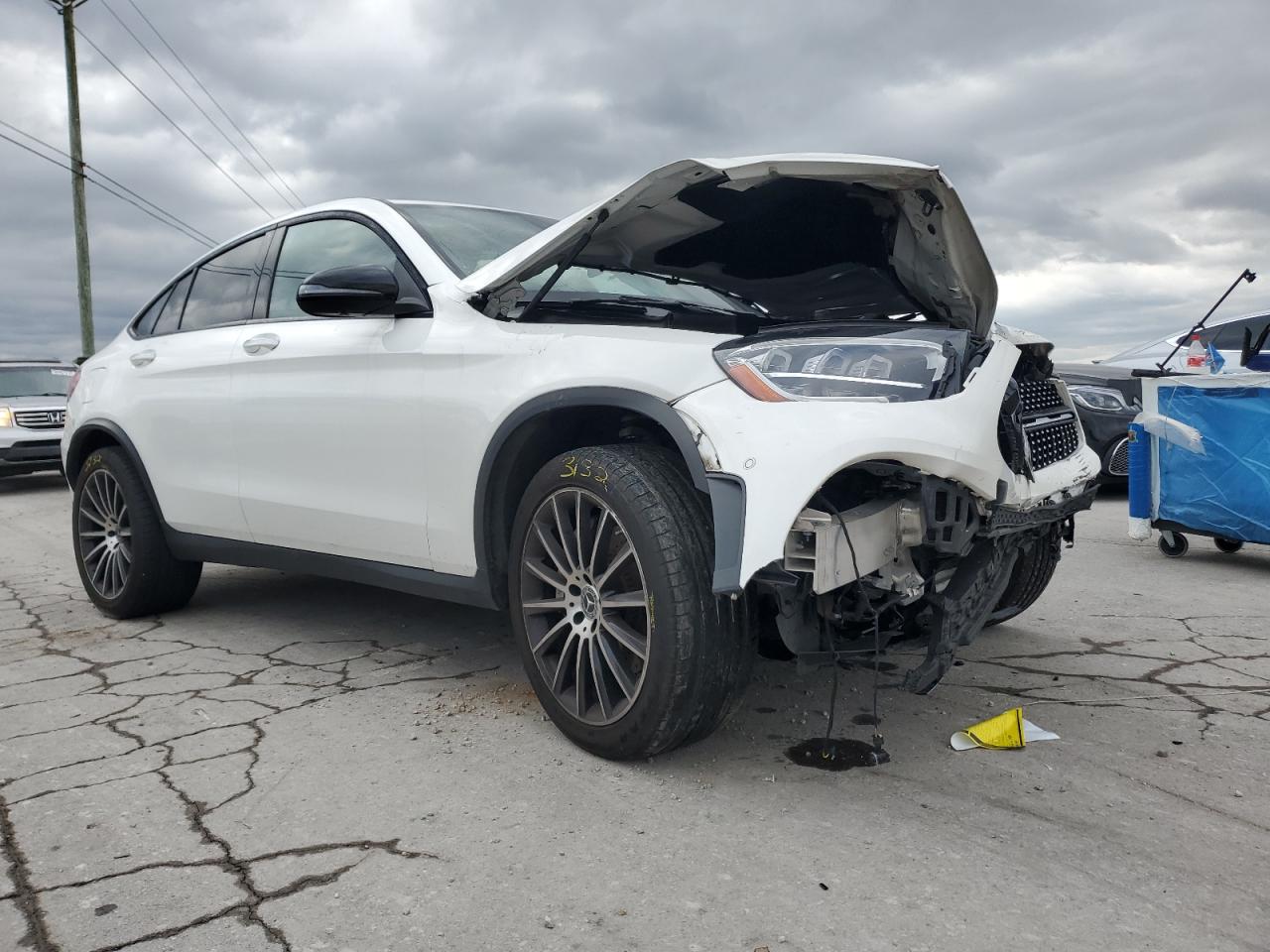 2023 Mercedes-benz Glc Coupe 300 4matic White vin: W1N0J8EB8PG127451