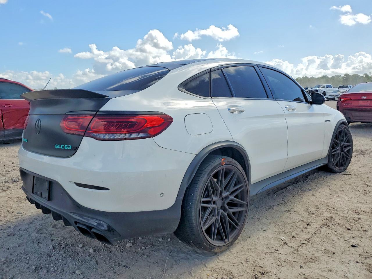 2020 Mercedes-benz Glc Coupe White vin: W1N0J8JB0LF802375
