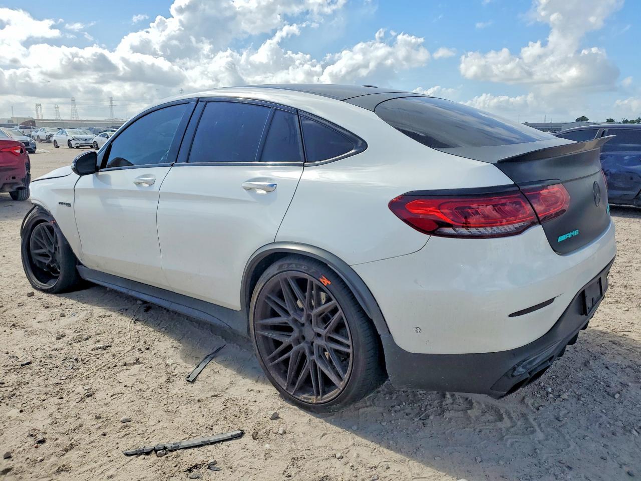 2020 Mercedes-benz Glc Coupe White vin: W1N0J8JB0LF802375