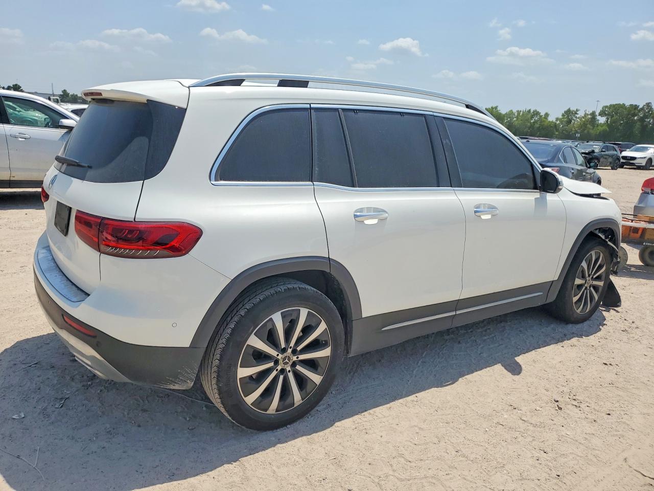 2023 Mercedes-benz Glb 250 White vin: W1N4M4GB2PW328220