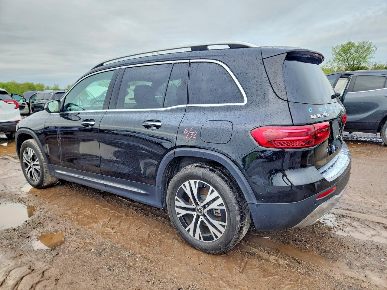 2024 Mercedes-benz Glb 250 4matic Черный vin: W1N4M4HB1RW357824
