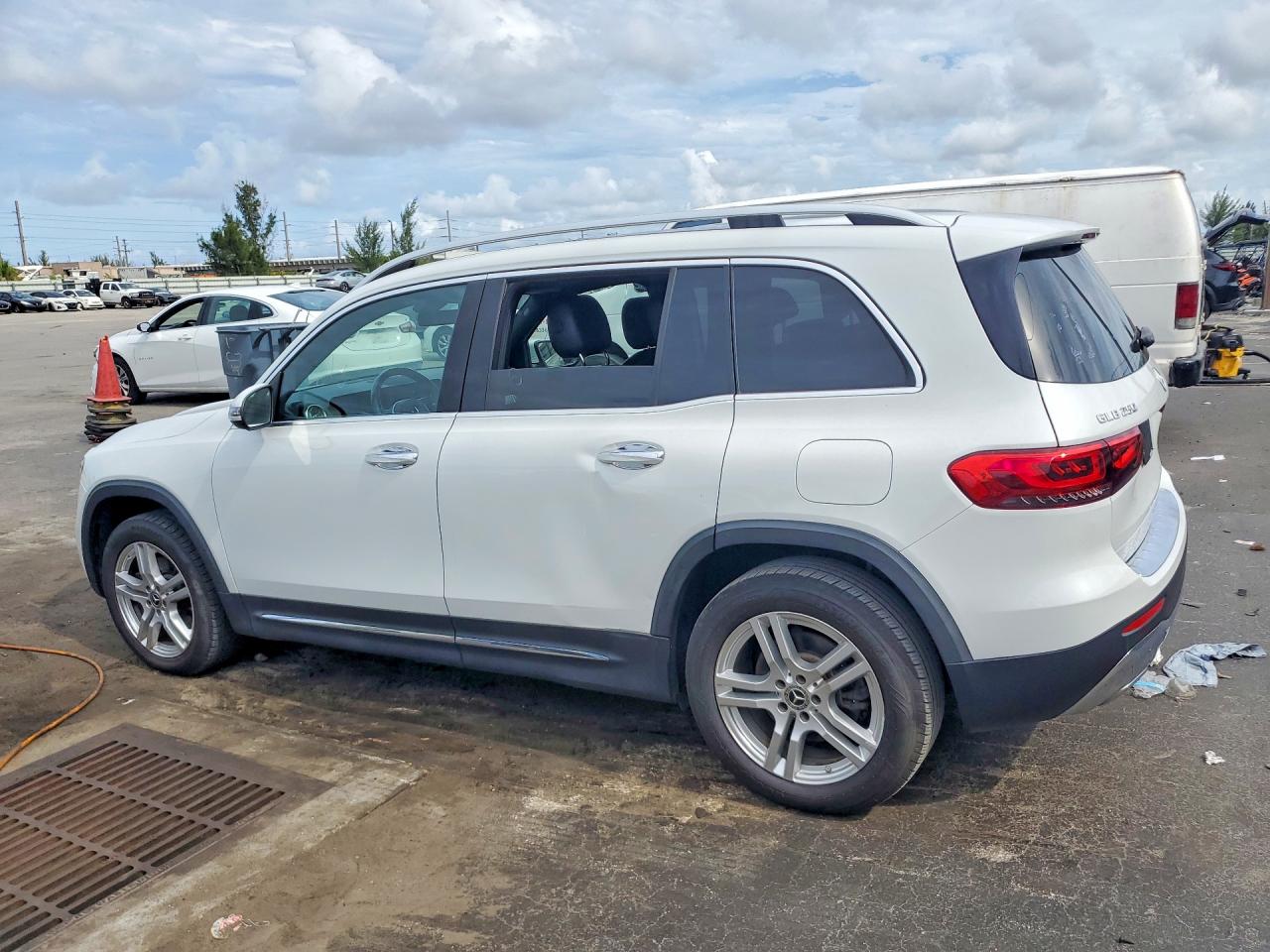 2020 Mercedes-benz Glb 250 4matic Белый vin: W1N4M4HB2LW028024