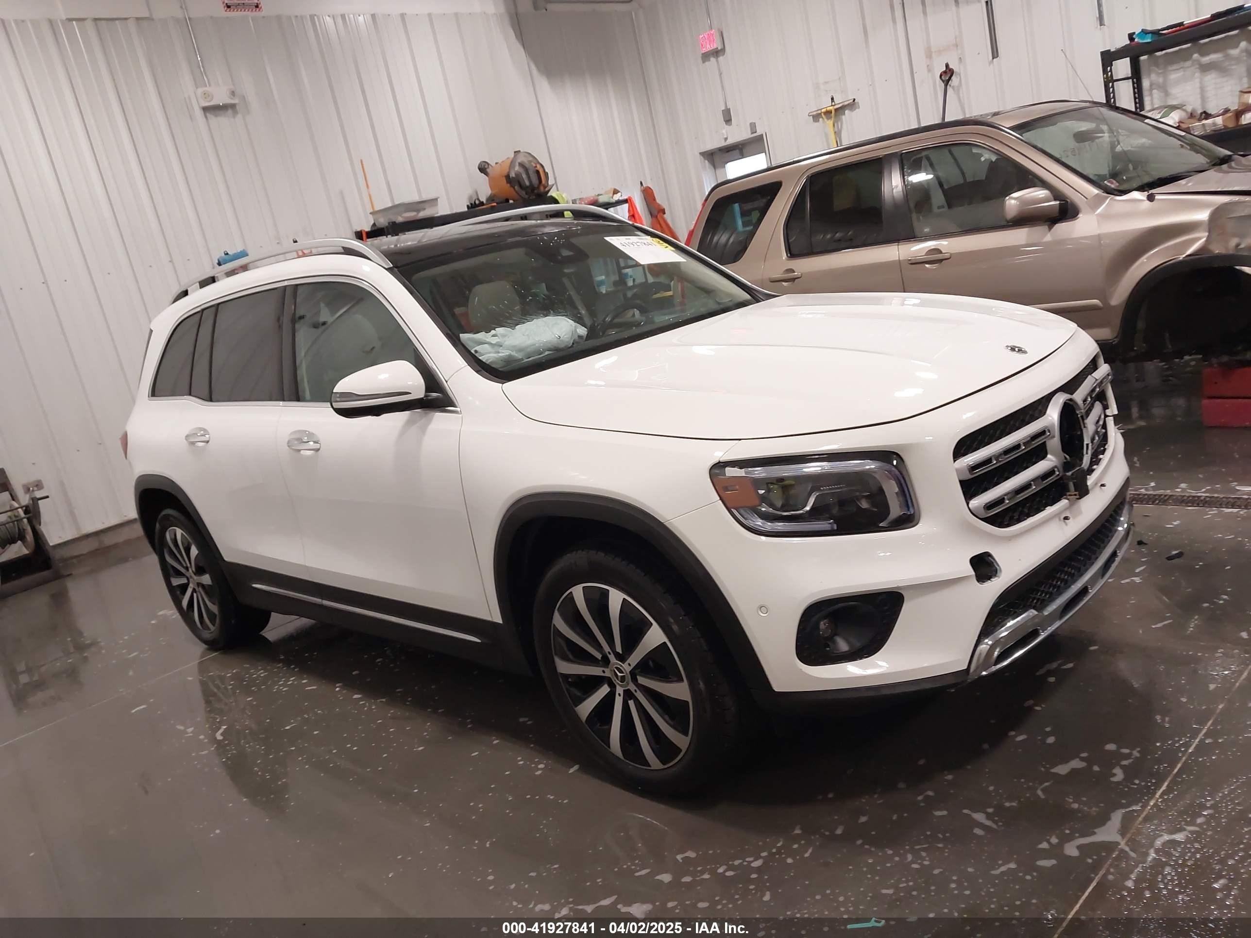 2022 Mercedes-benz Glb 250 4matic White vin: W1N4M4HB2NW260495
