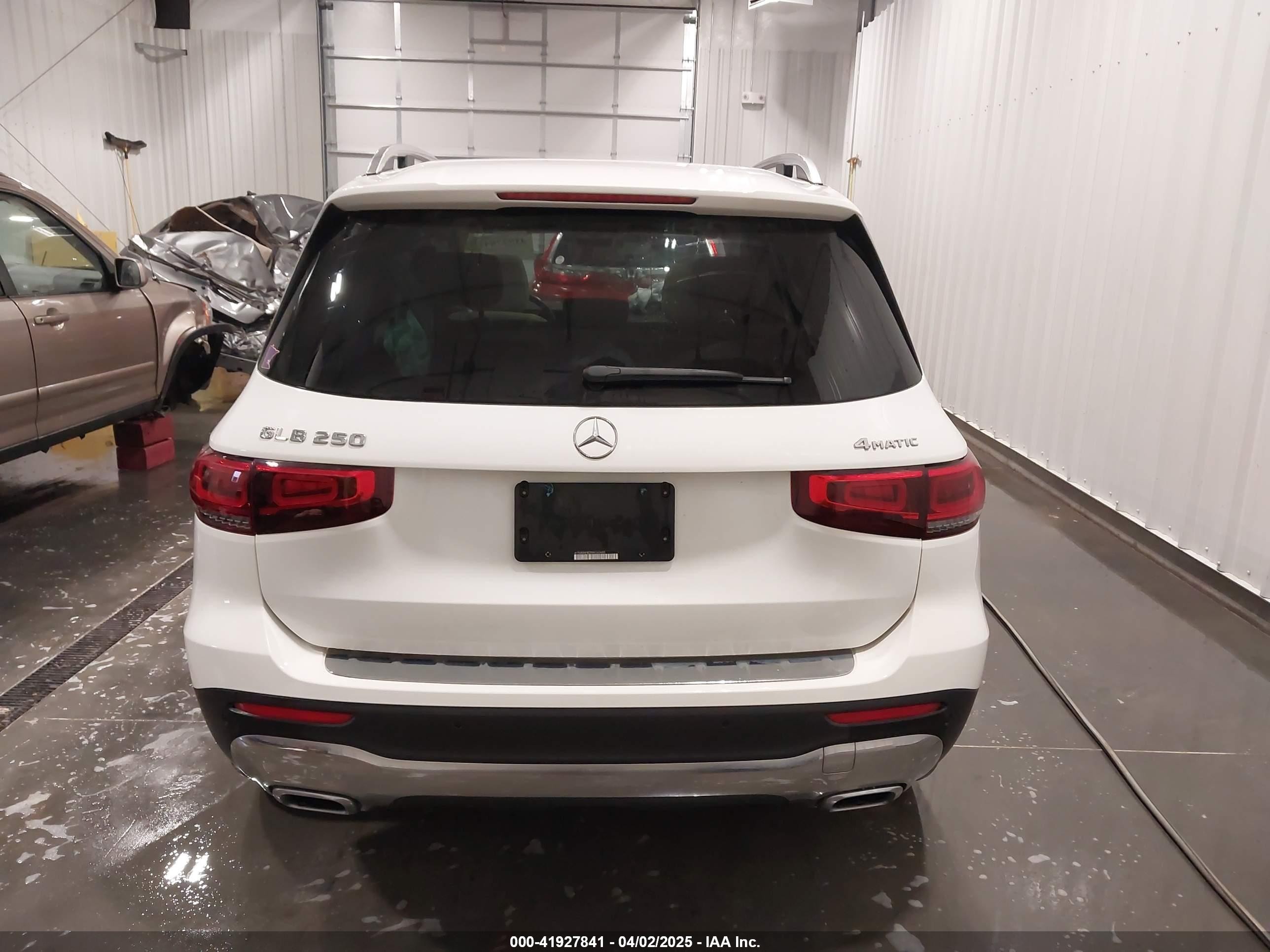 2022 Mercedes-benz Glb 250 4matic White vin: W1N4M4HB2NW260495