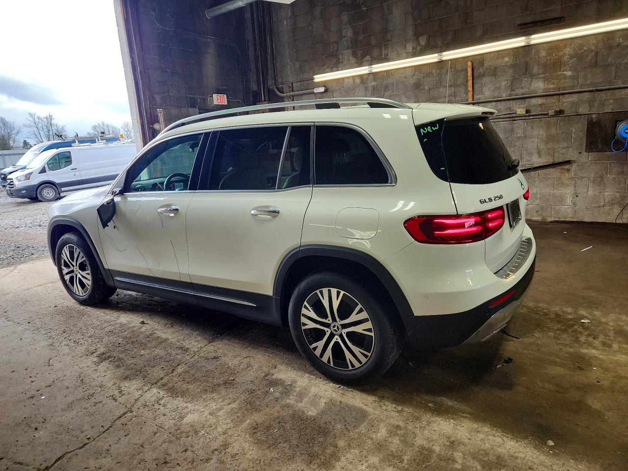2024 Mercedes-benz Glb 250 4matic Белый vin: W1N4M4HB7RW354183