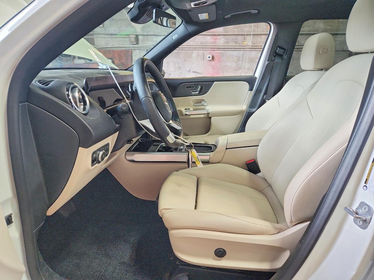 2024 Mercedes-benz Glb 250 4matic Белый vin: W1N4M4HB7RW354183