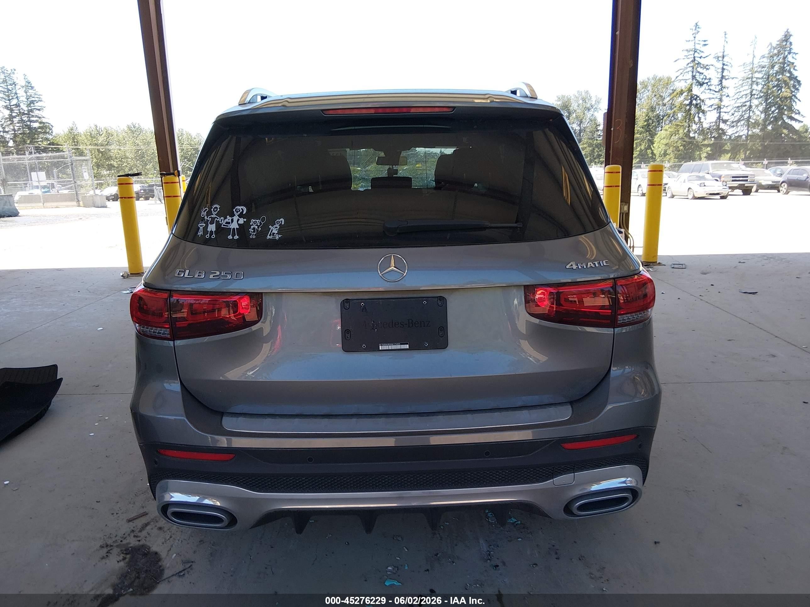 2022 Mercedes-benz Glb 250 4matic Серый vin: W1N4M4HB9NW175895