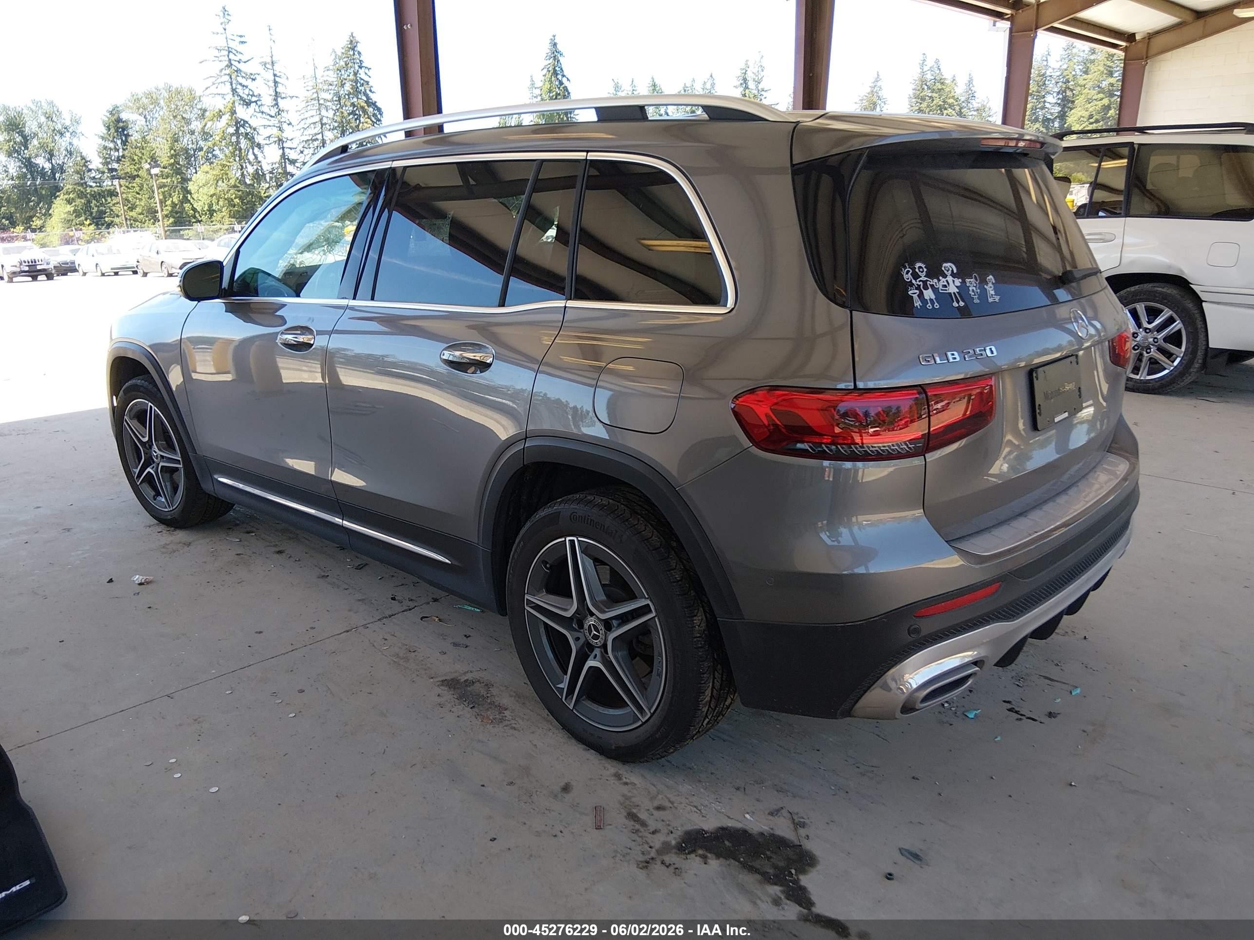 2022 Mercedes-benz Glb 250 4matic Серый vin: W1N4M4HB9NW175895