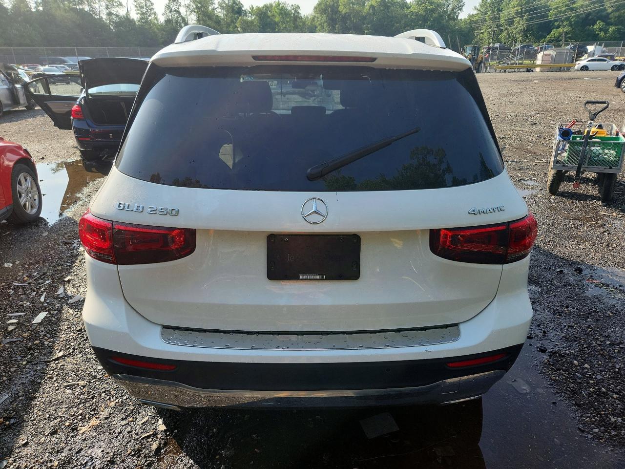 2022 Mercedes-benz Glb 250 4matic White vin: W1N4M4HBXNW181317