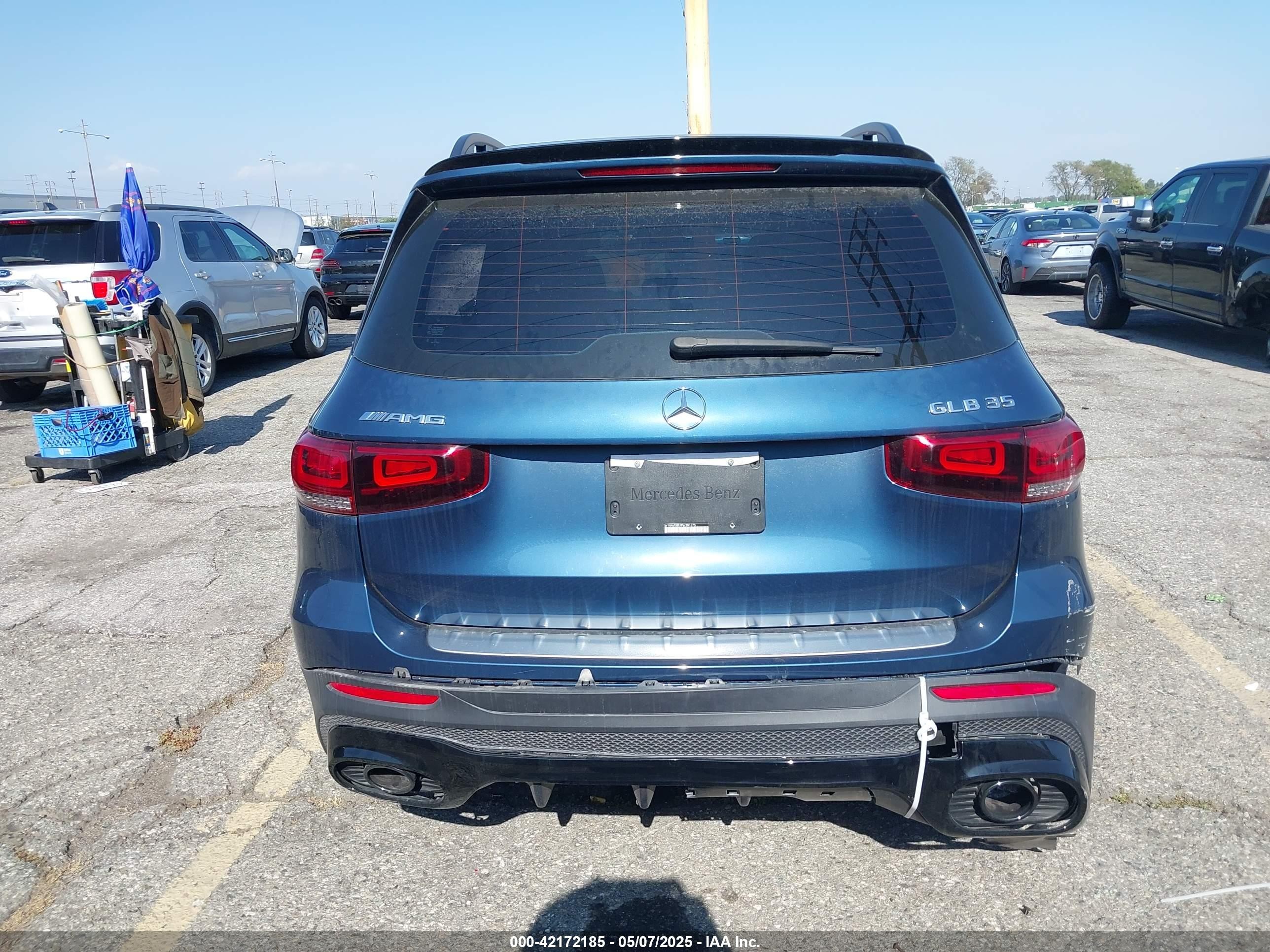 2023 Mercedes-benz Amg Glb 35 4matic Dark Blue vin: W1N4M5BB7PW301673