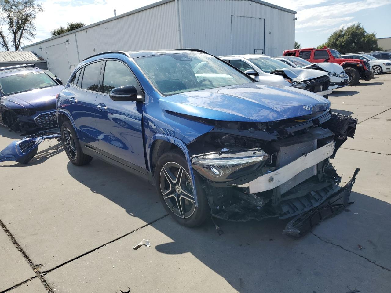 2025 Mercedes-benz Gla 250 4matic Синий vin: W1N4N4HB1SJ663129