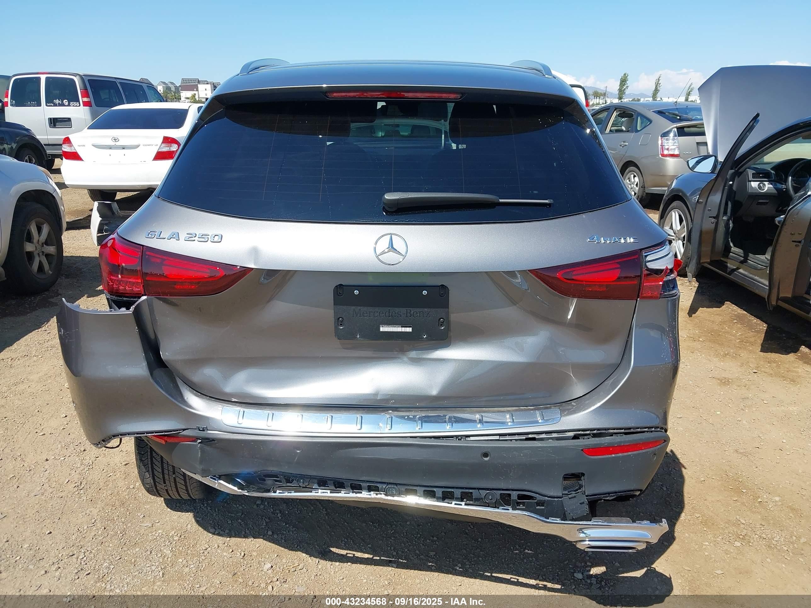 2025 Mercedes-benz Gla 250 4matic Серый vin: W1N4N4HB2SJ730532