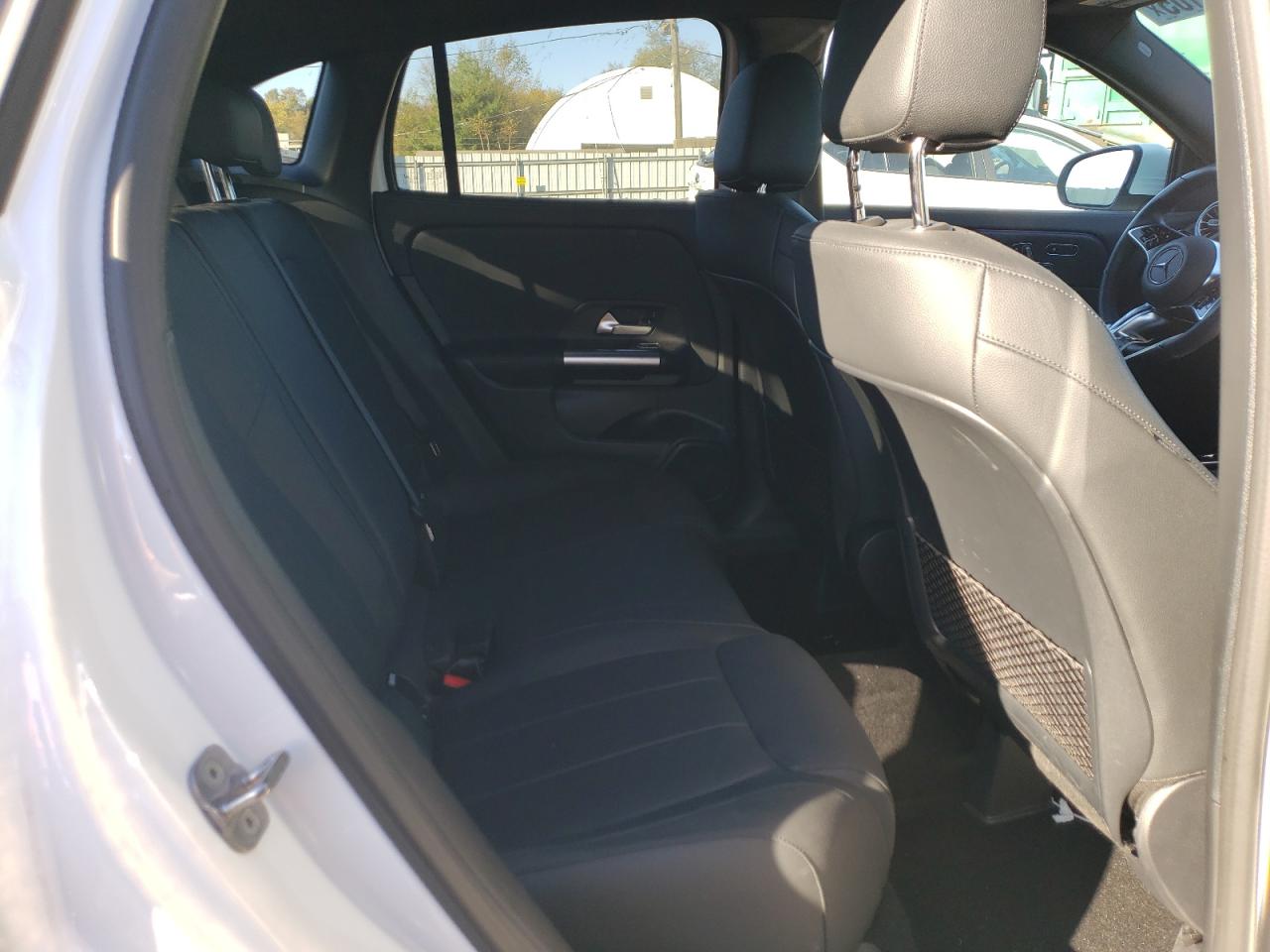 2025 Mercedes-benz Gla 250 4matic White vin: W1N4N4HB5SJ669547