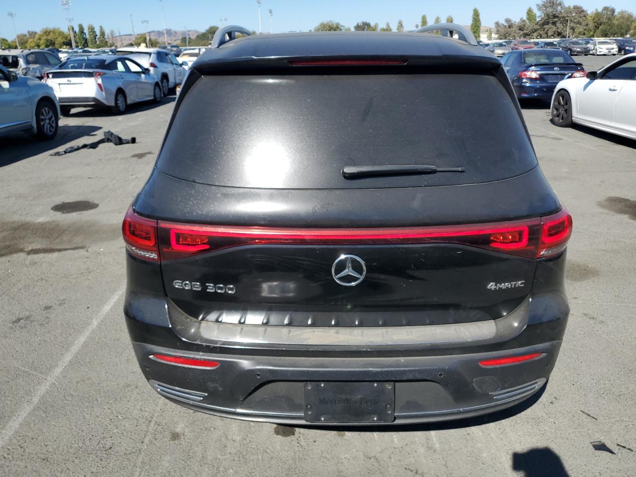 2022 Mercedes-benz Eqb 300 4matic Black vin: W1N9M0KB6NN010481