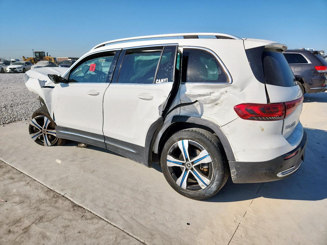 2022 Mercedes-benz Eqb 300 4matic White vin: W1N9M0KB9NN009924