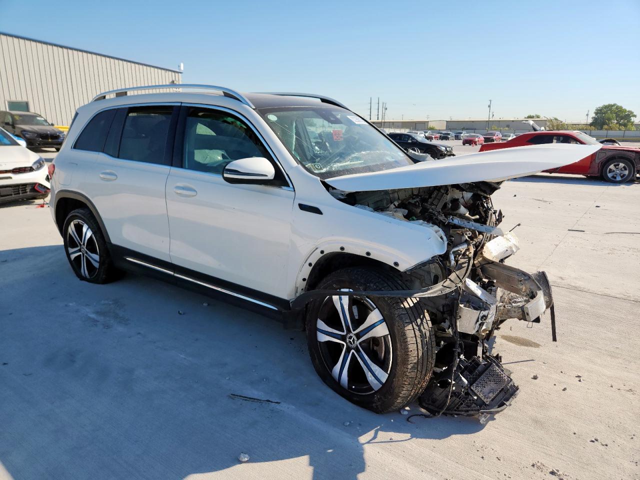 2022 Mercedes-benz Eqb 300 4matic White vin: W1N9M0KB9NN009924