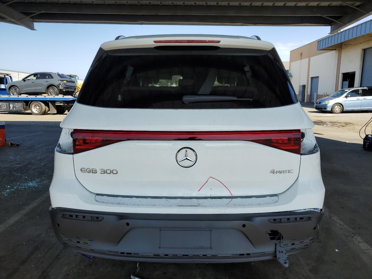 2022 Mercedes-benz Eqb 300 4matic Белый vin: W1N9M0KBXNN010211