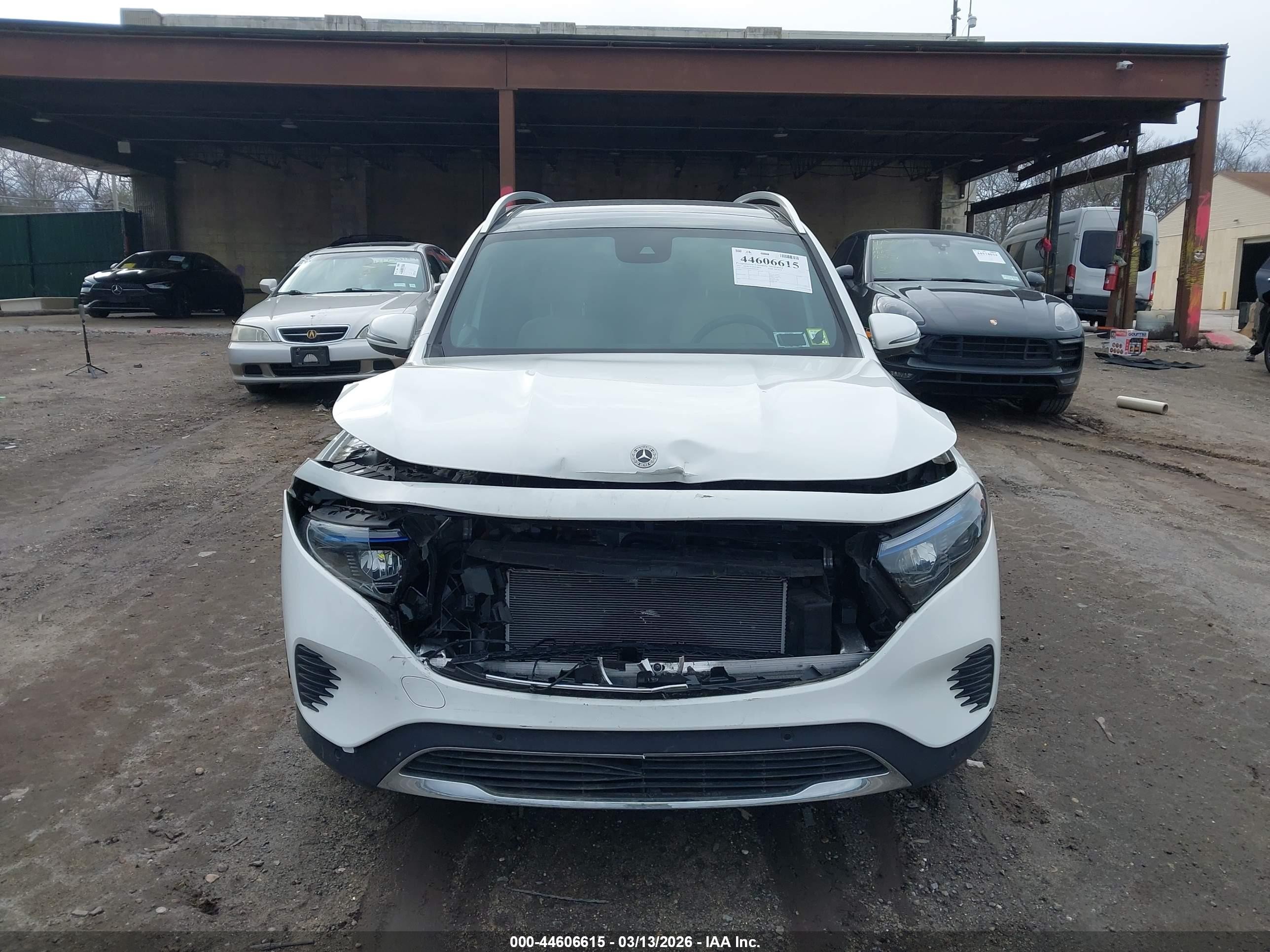 2023 Mercedes-benz Eqb 300 Suv 4matic White vin: W1N9M0KBXPN061565