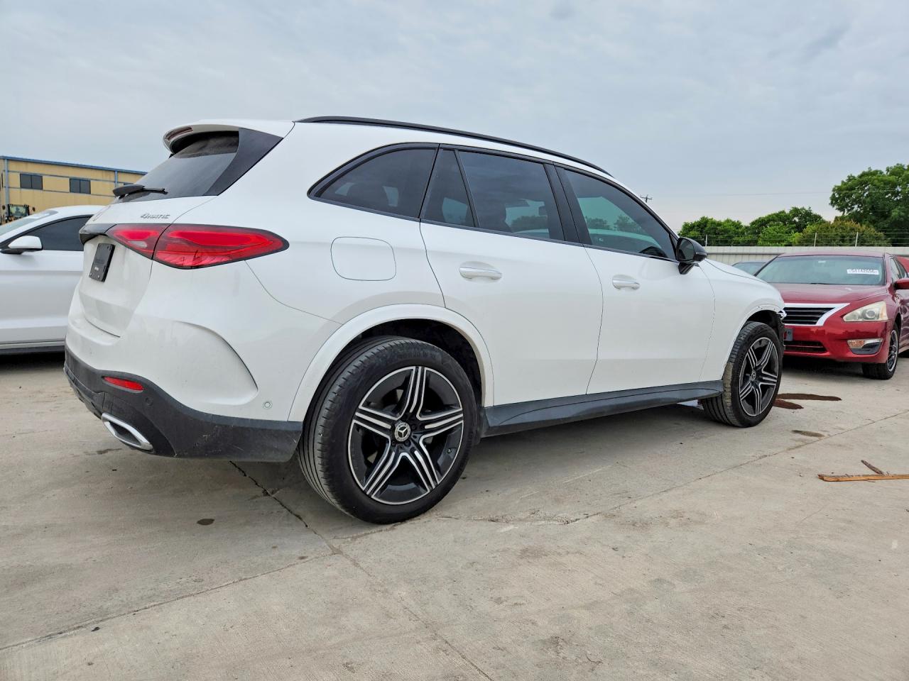 2025 Mercedes-benz Glc 300 4matic Белый vin: W1NKM4HB0SF291442