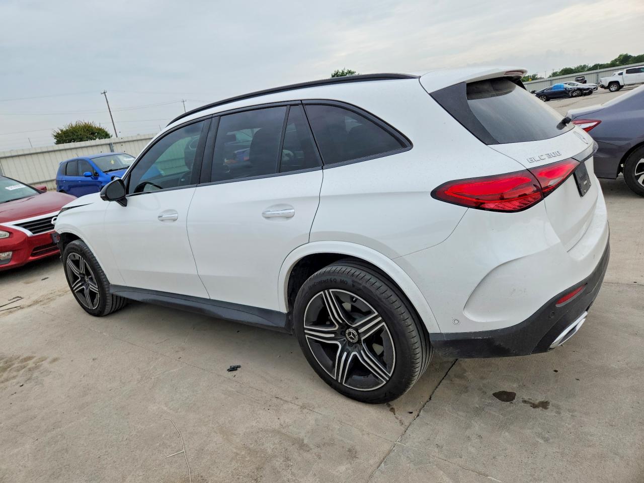 2025 Mercedes-benz Glc 300 4matic Белый vin: W1NKM4HB0SF291442