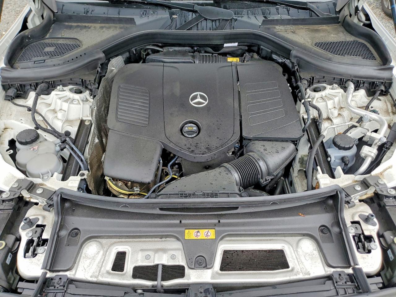 2025 Mercedes-benz Glc 300 4matic White vin: W1NKM4HB2SF318981