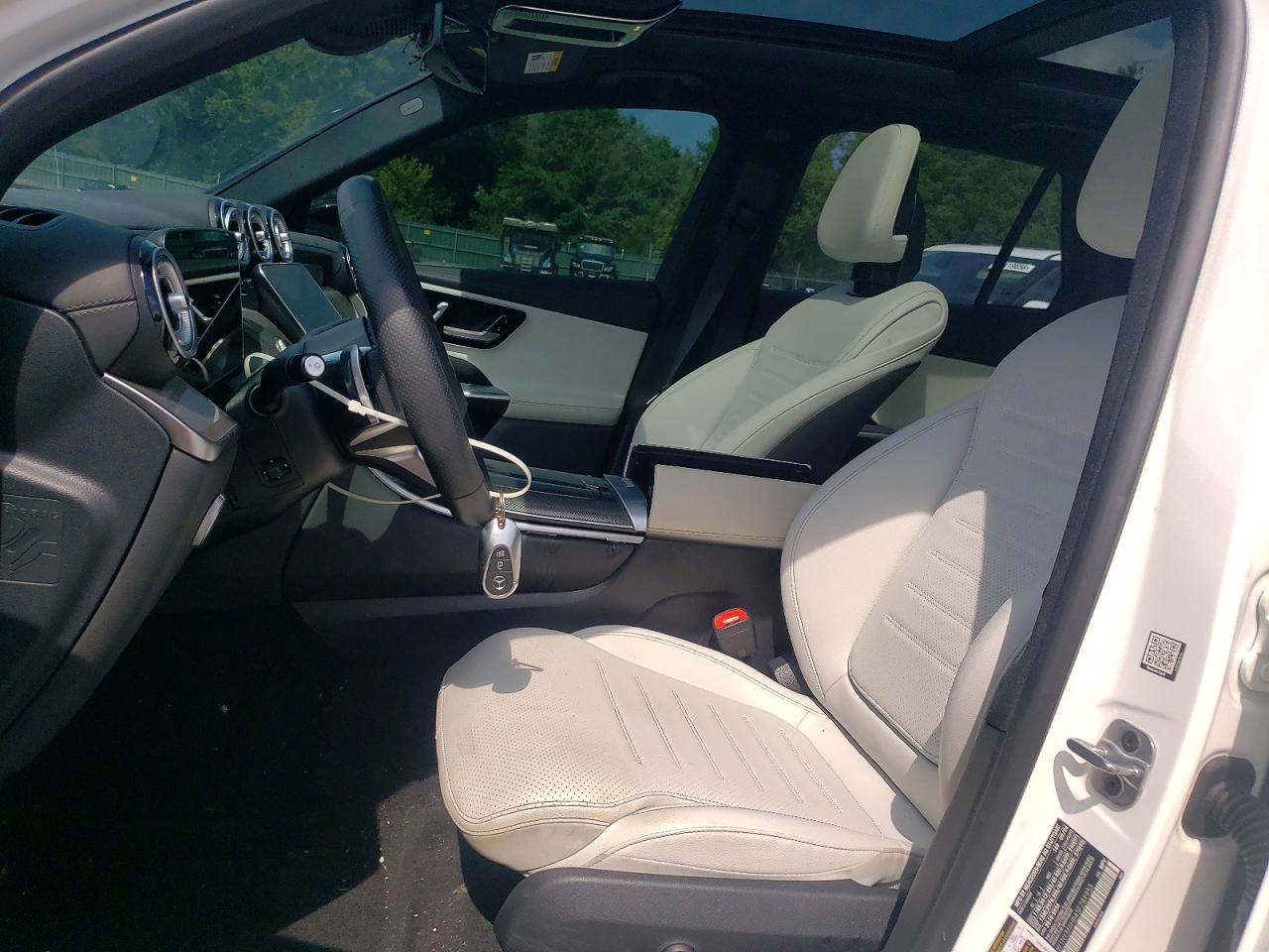2025 Mercedes-benz Glc 300 4matic White vin: W1NKM4HB4SF289953