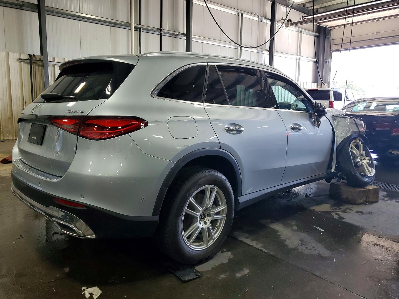 2025 Mercedes-benz Glc 300 4matic Silver vin: W1NKM4HB7SF260253