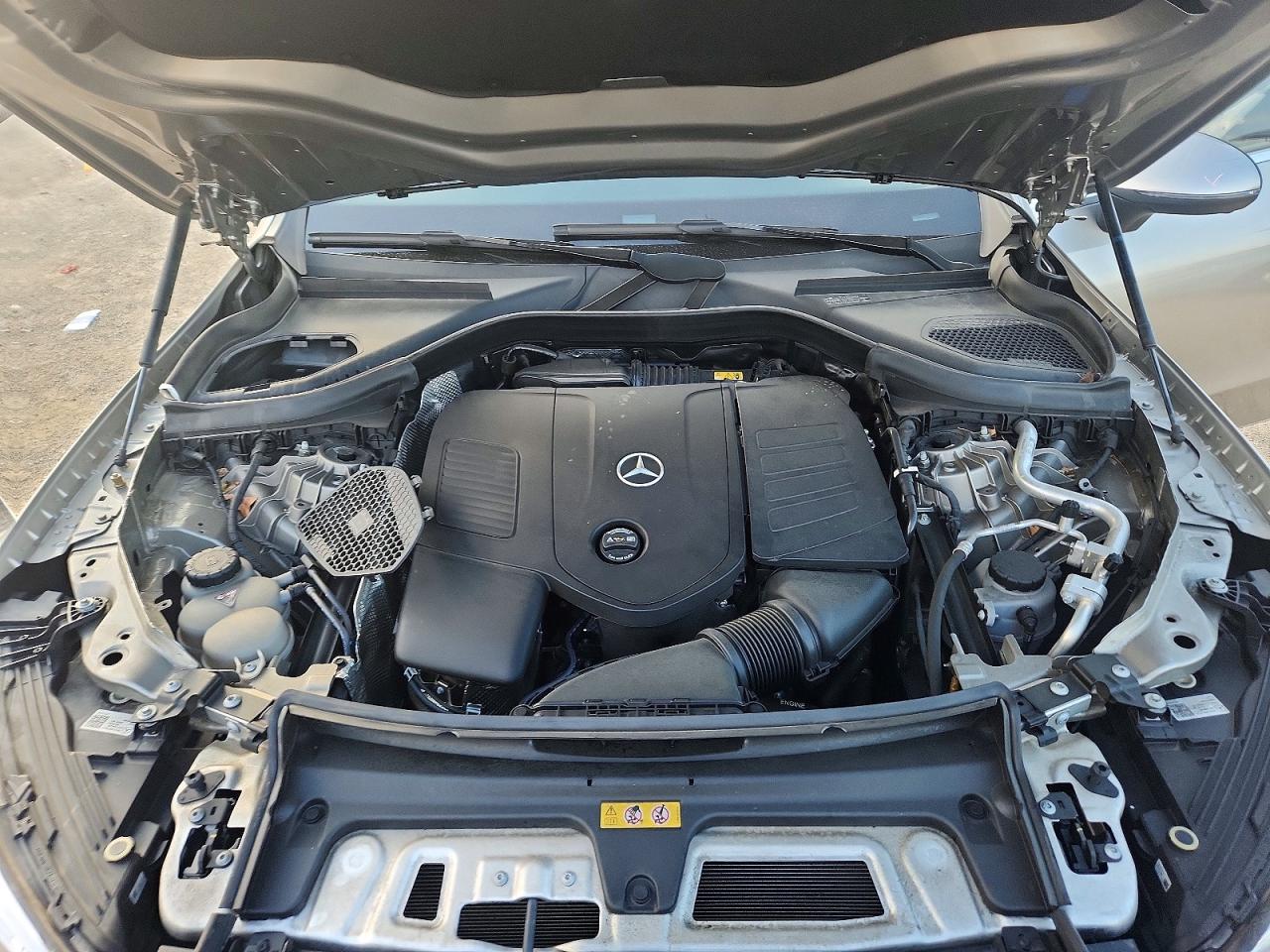 2023 Mercedes-benz Glc 300 4matic Gold vin: W1NKM4HB8PF030342