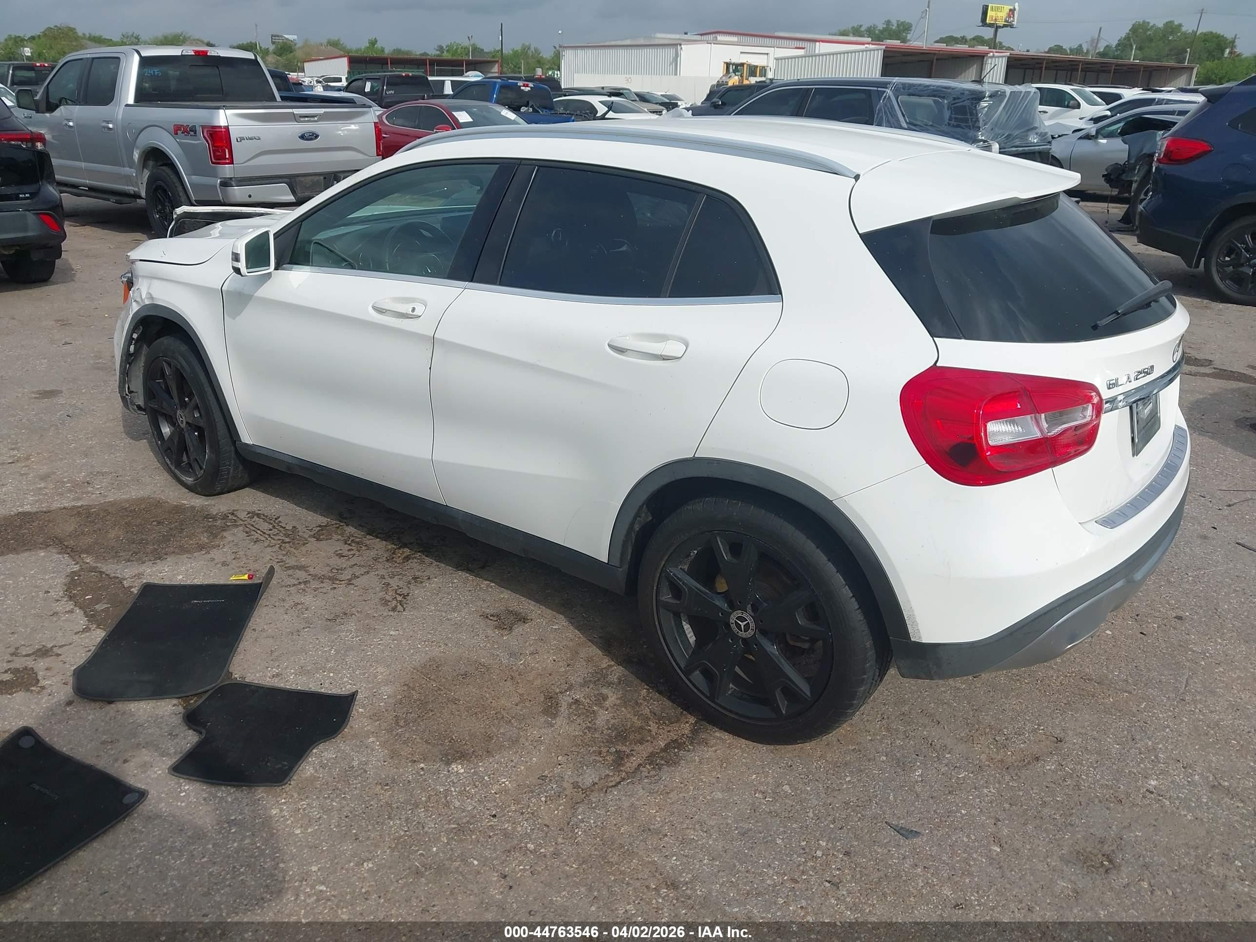 2020 Mercedes-benz Gla 250   White vin: W1NTG4EB6LU031219