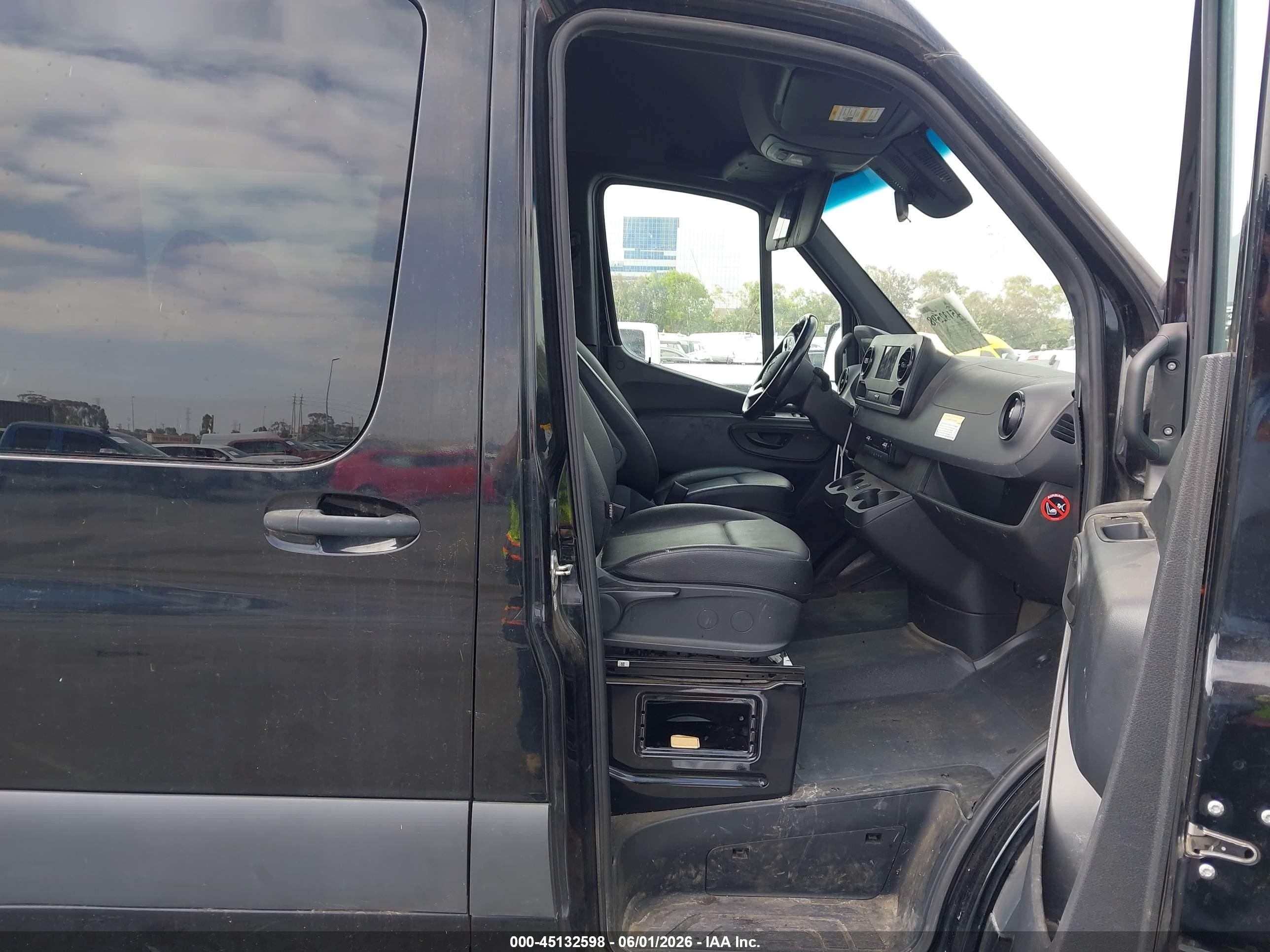 2021 Mercedes-benz Sprinter 2500 Standard Roof V6 Black vin: W1W4EBVY2MT055720