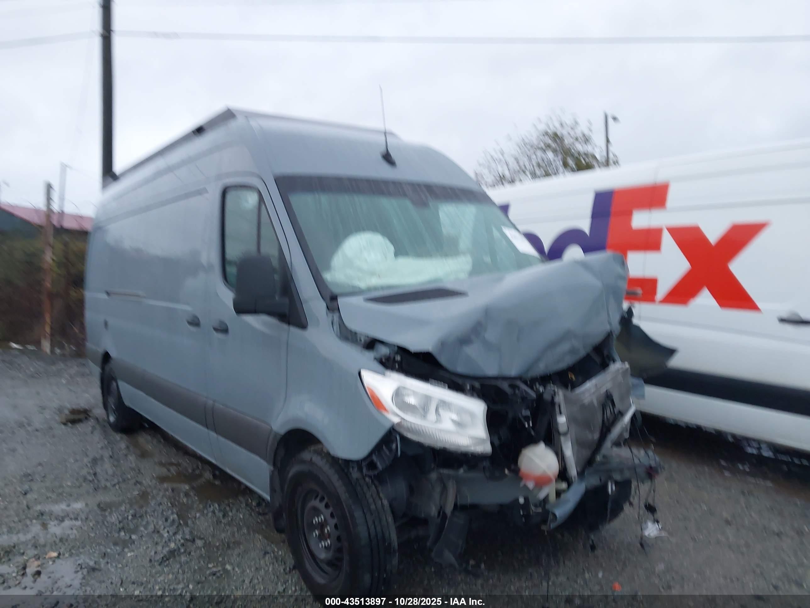 2022 Mercedes-benz Sprinter 2500 High Roof I4 Gray vin: W1Y40CHY0NT096033