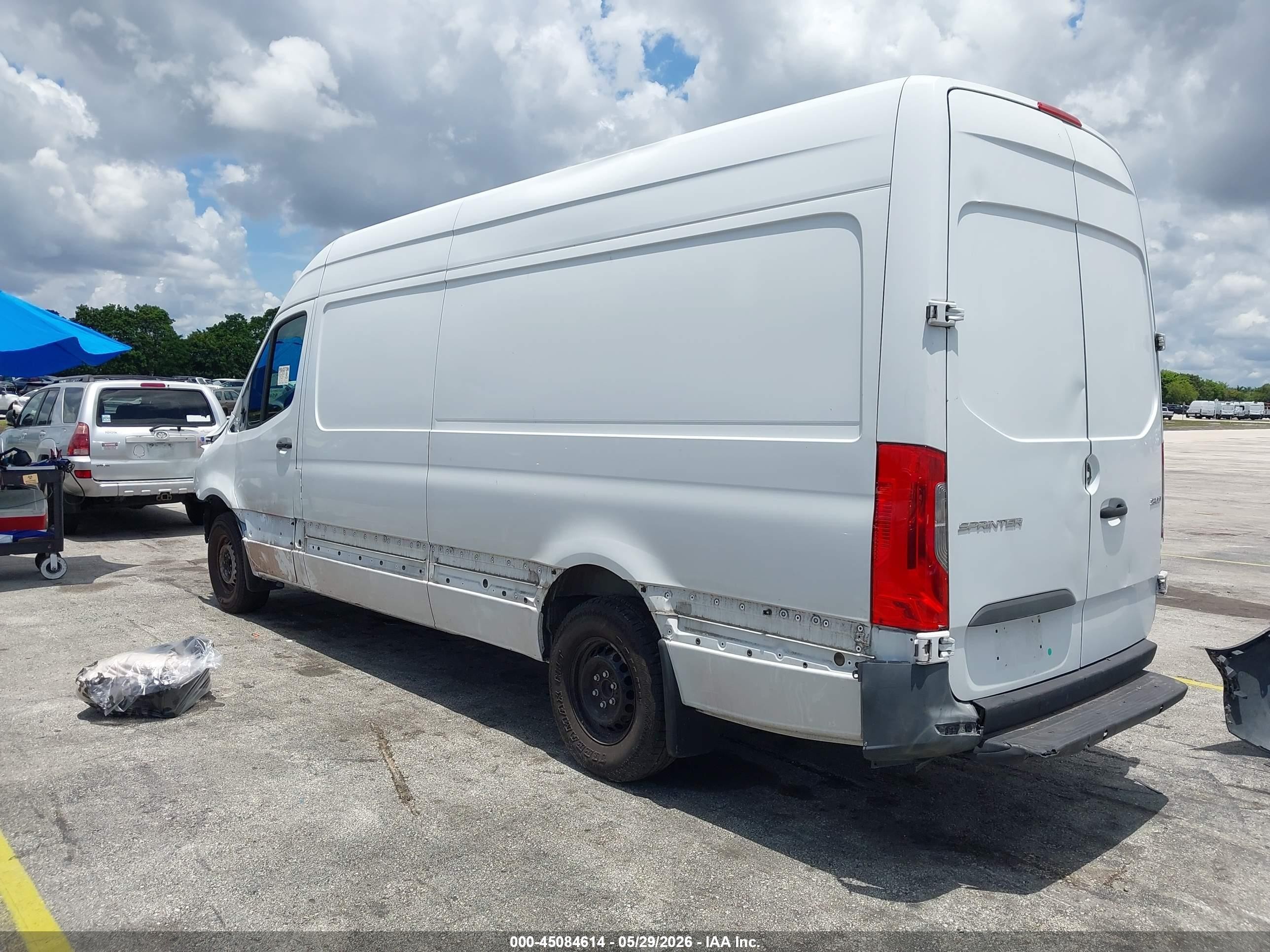2021 Mercedes-benz Sprinter 2500 High Roof I4 Белый vin: W1Y40CHY5MT061664