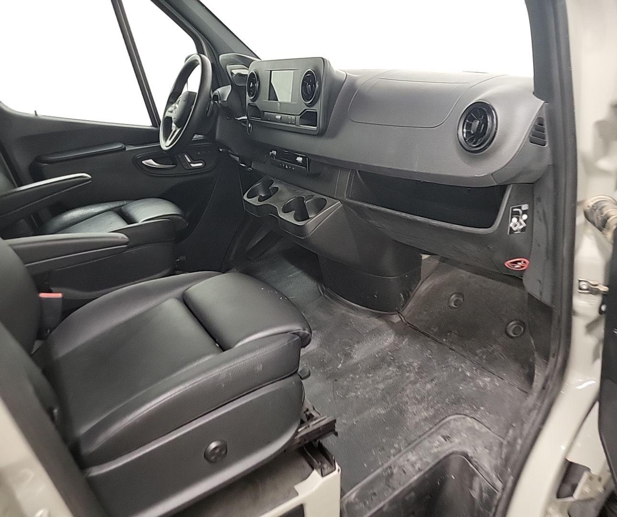 2022 Mercedes-benz Sprinter 2500 Standard Roof V6 vin: W1Y4EBVY4NT093345