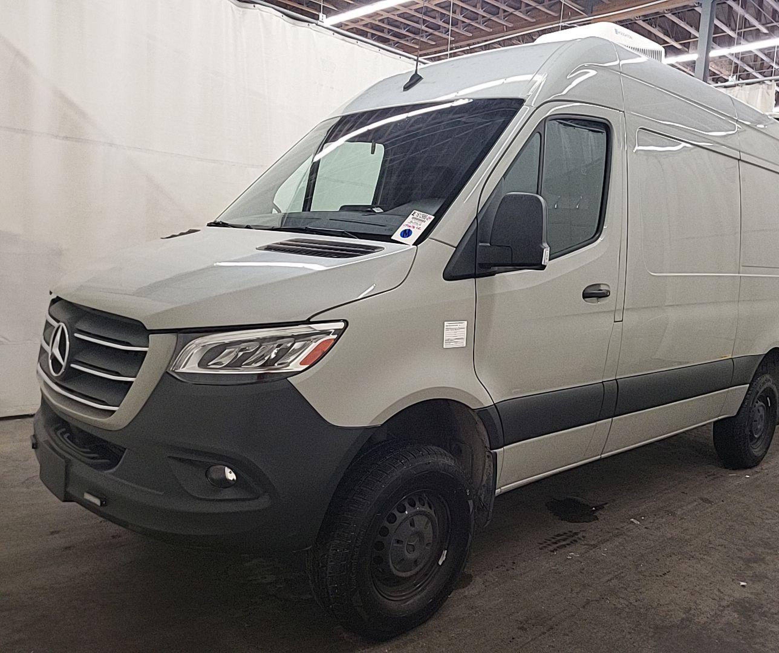 2022 Mercedes-benz Sprinter 2500 Standard Roof V6 vin: W1Y4EBVY4NT093345