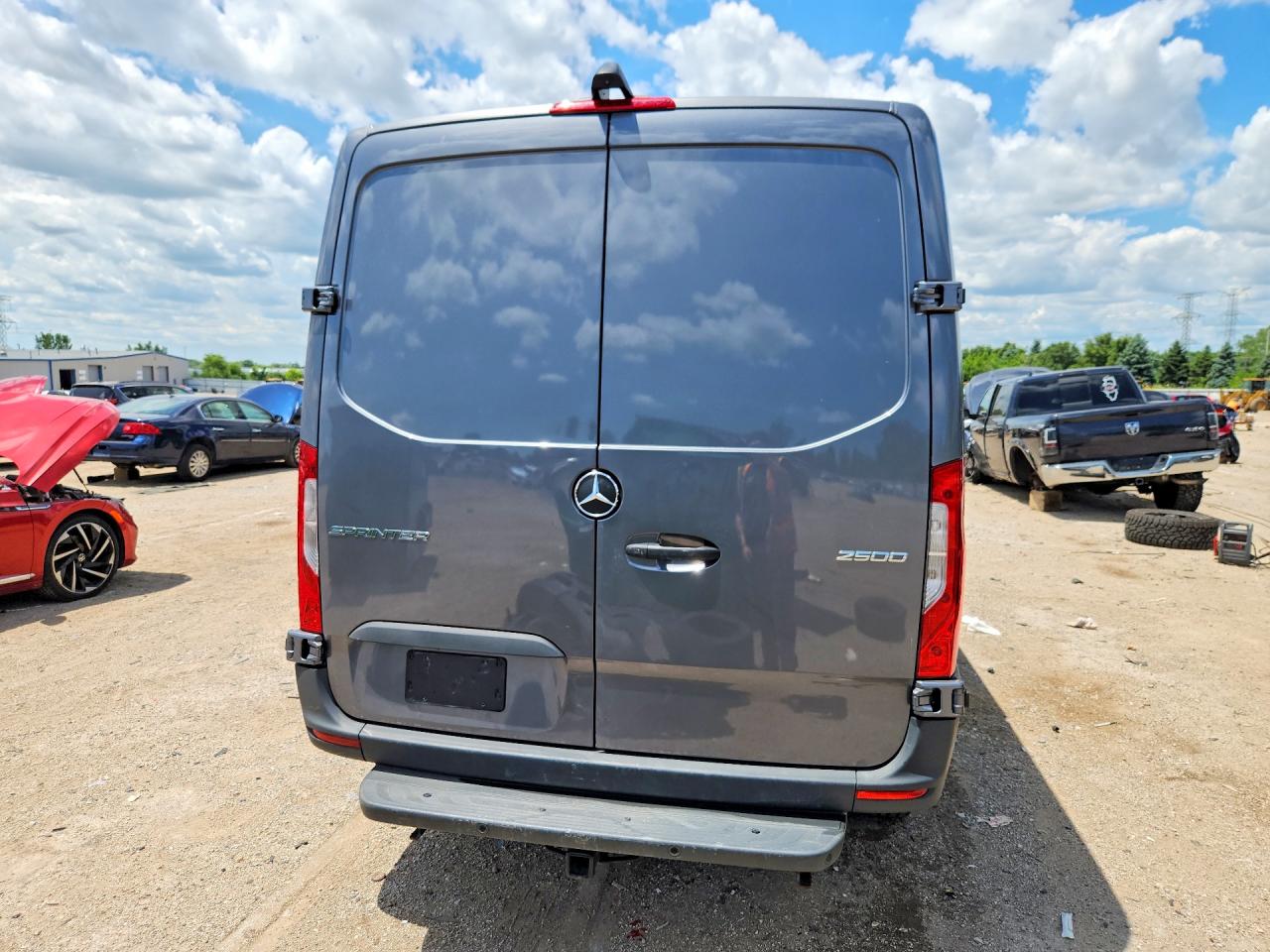 2025 Mercedes-benz Sprinter 2500 Gray vin: W1Y4KBHY7ST223912